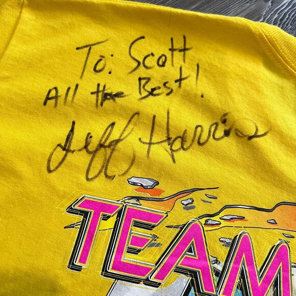 Vintage Team CRC Superboat Loony Tunes Shirt with Jeff Harris Signature L - Picture 8 of 8